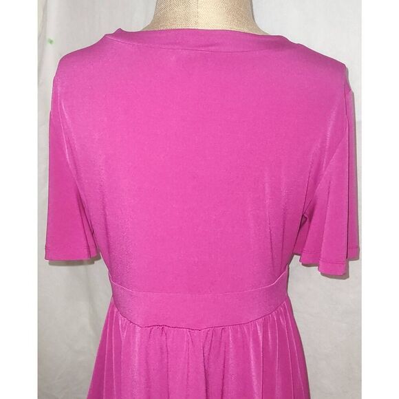 Torrid Size 00 Fushia v neck blouse flowy polyester spandex blend - Picture 2 of 14